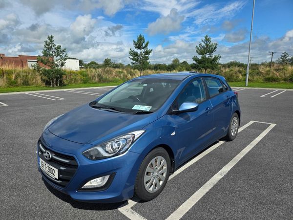 Hyundai i30 Hatchback, Petrol, 2016, Blue