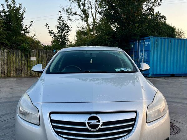 Opel Insignia MPV, Diesel, 2012, Silver