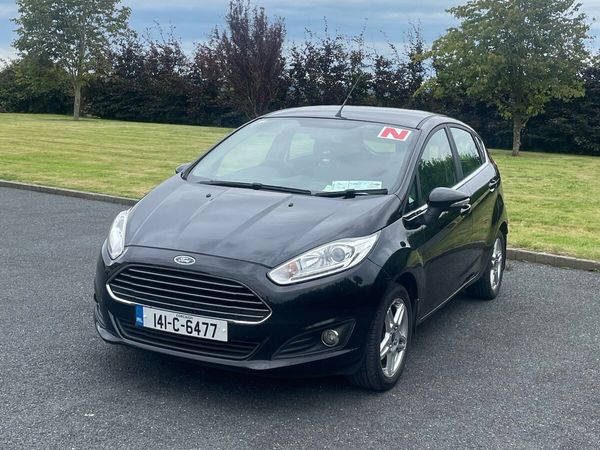 Ford Fiesta Hatchback, Diesel, 2014, Black