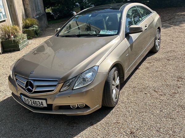 Mercedes-Benz E-Class Coupe, Diesel, 2010, Beige