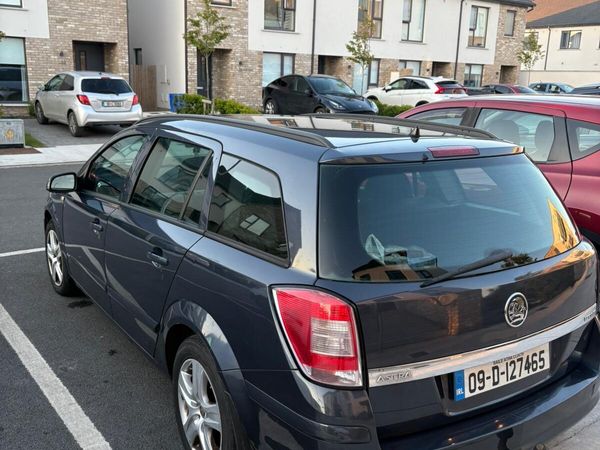 Vauxhall Astra Estate, Diesel, 2009, Blue
