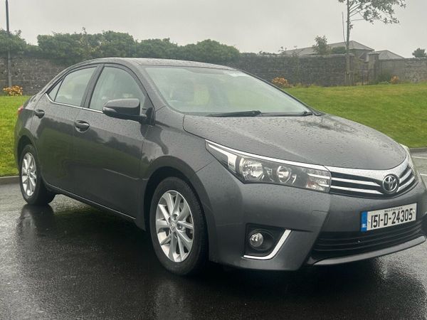 Toyota Corolla Saloon, Diesel, 2015, Grey