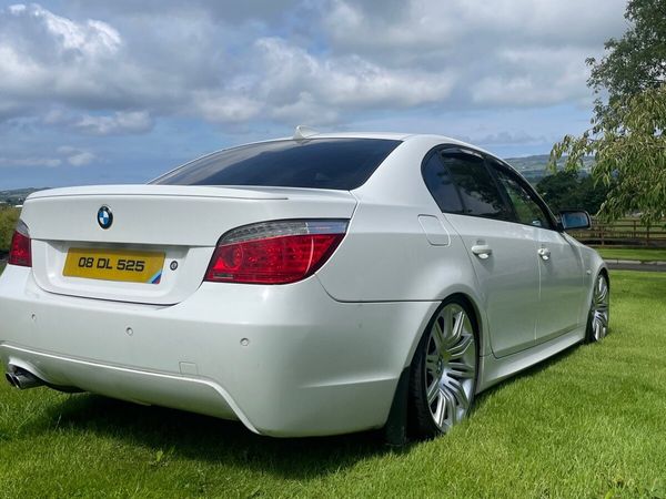 BMW 5-Series Saloon, Diesel, 2008, White