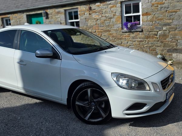 Volvo S60 Saloon, Diesel, 2012, White