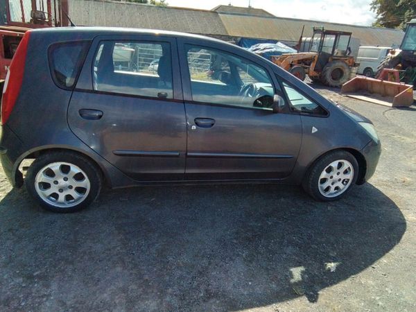 Mitsubishi Colt Hatchback, Petrol, 2005, Grey