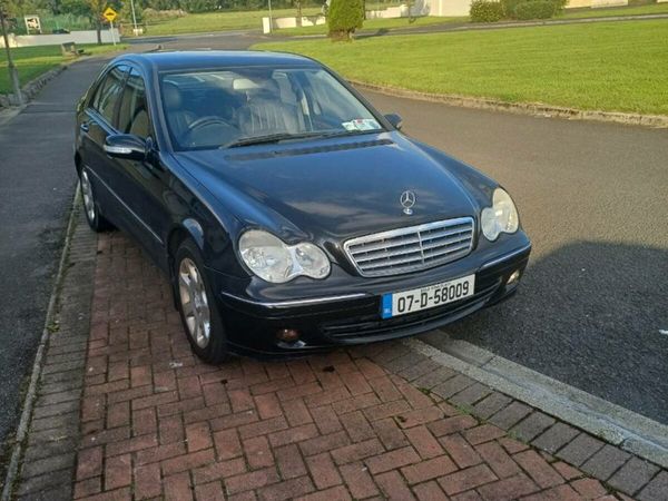 Mercedes-Benz C-Class Saloon, Petrol, 2007, Black