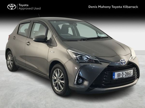 Toyota Yaris Hatchback, Petrol Hybrid, 2018, Bronze