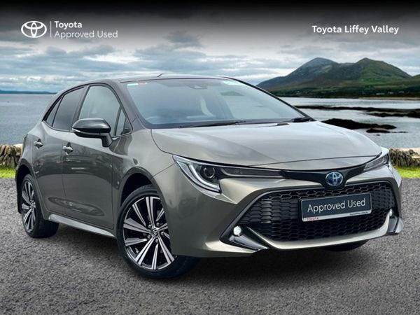 Toyota Corolla Hatchback, Petrol Hybrid, 2022, Green
