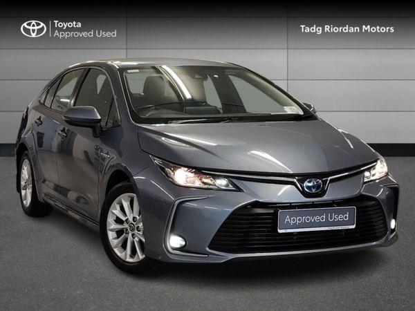 Toyota Corolla Saloon, Petrol Hybrid, 2020, Grey