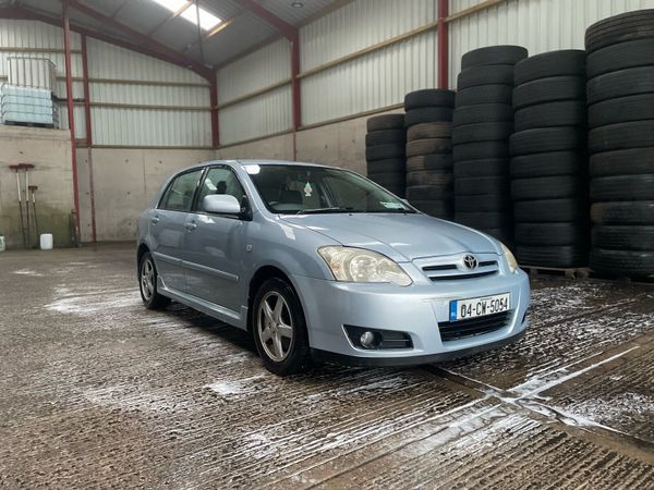 Toyota Corolla Hatchback, Diesel, 2004, Blue