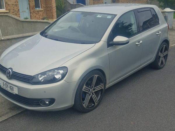 Volkswagen Golf Hatchback, Diesel, 2011, Silver