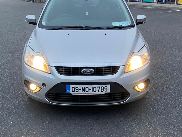 Ford Focus Hatchback, Diesel, 2009, Silver