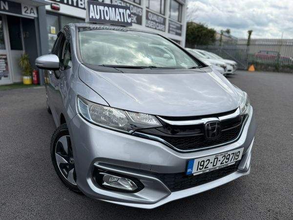 Honda Fit Hatchback, Petrol Hybrid, 2019, Silver