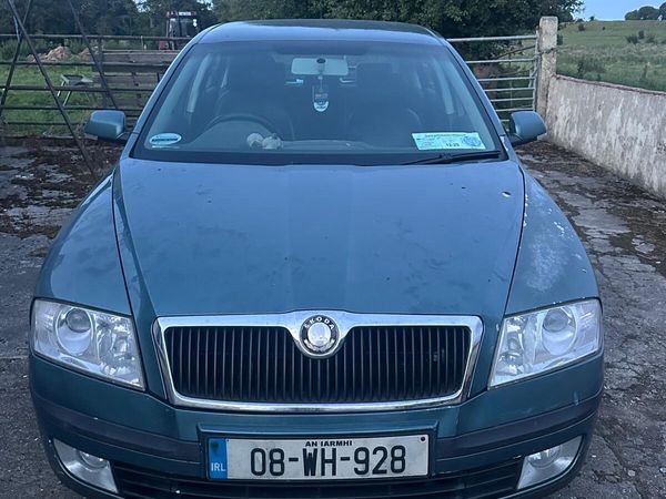 Skoda Octavia Hatchback, Diesel, 2008, Green