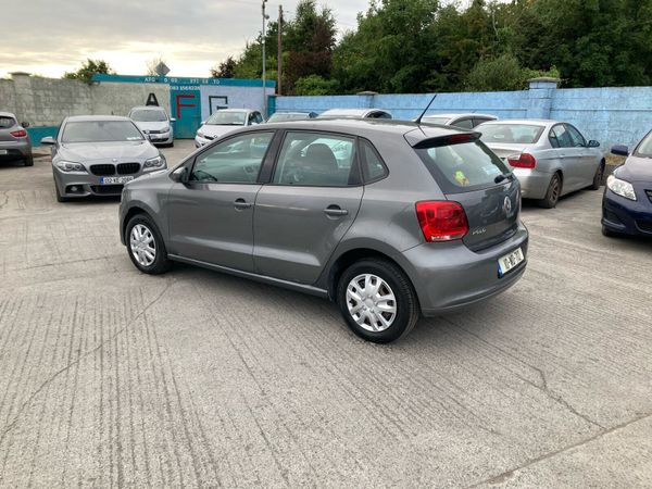 Volkswagen Polo Hatchback, Petrol, 2010, Grey