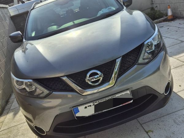 Nissan Qashqai SUV, Petrol, 2017, Grey