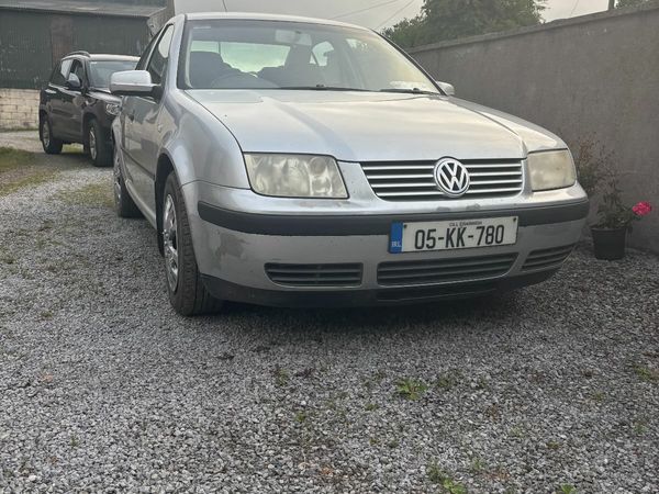 Volkswagen Bora Saloon, Diesel, 2005, Silver