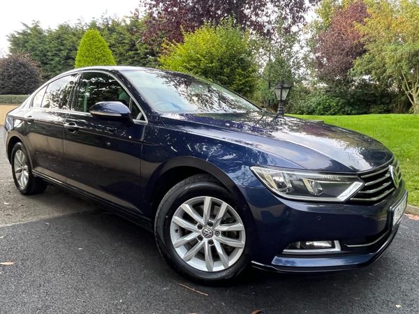 Volkswagen Passat Saloon, Diesel, 2017, Blue