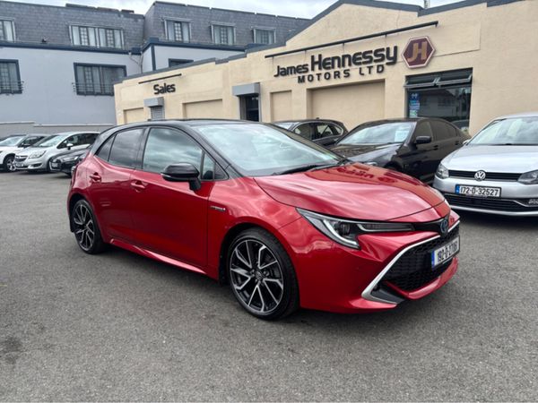 Toyota Corolla Hatchback, Petrol Hybrid, 2019, Red