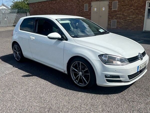 Volkswagen Golf Hatchback, Diesel, 2013, White