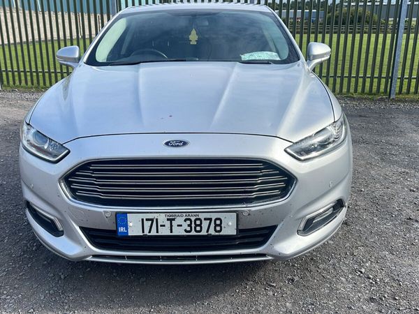 Ford Mondeo Hatchback, Diesel, 2017, Silver