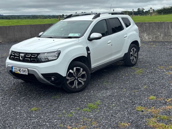 Dacia Duster SUV, Petrol, 2022, White