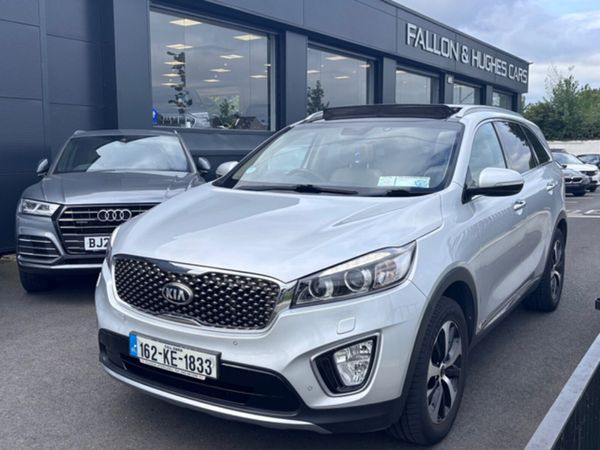 Kia Sorento SUV, Diesel, 2016, Silver