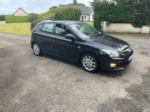 Hyundai i30 Hatchback, Diesel, 2010, Black