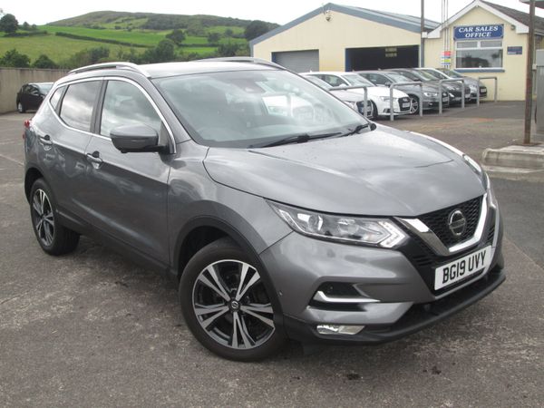 Nissan Qashqai SUV, Diesel, 2019, Grey