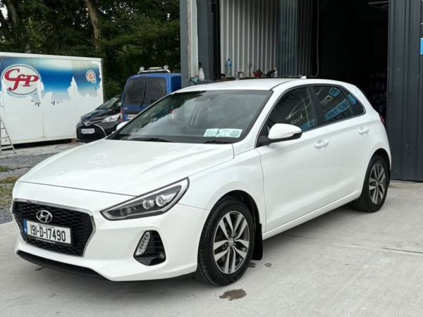 Hyundai i30 Hatchback, Diesel, 2019, White