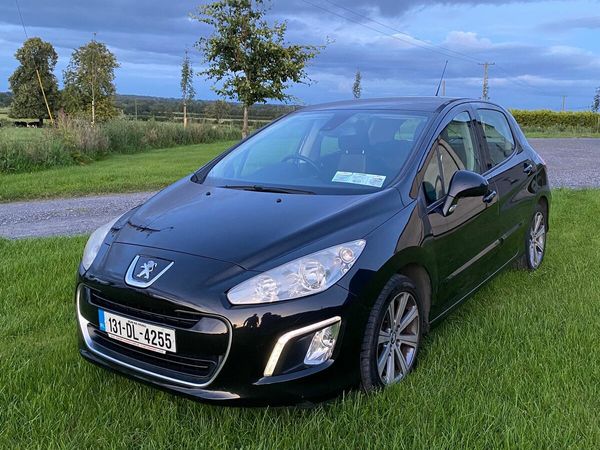 Peugeot 308 Hatchback, Diesel, 2013, Black