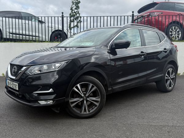 Nissan Qashqai Hatchback, Diesel, 2018, Black