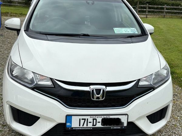 Honda Fit Hatchback, Petrol Hybrid, 2017, White
