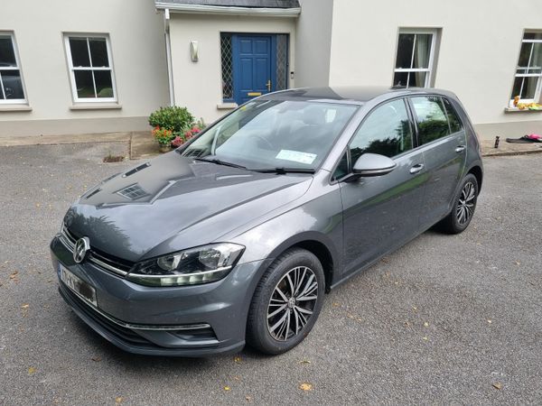 Volkswagen Golf Hatchback, Diesel, 2017, Grey
