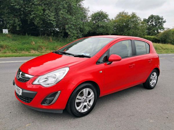 Opel Corsa Hatchback, Petrol, 2012, Red