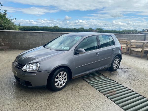 Volkswagen Golf Hatchback, Diesel, 2007, Grey