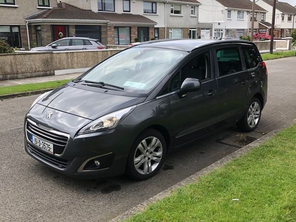 Peugeot 5008 MPV, Diesel, 2015, Grey