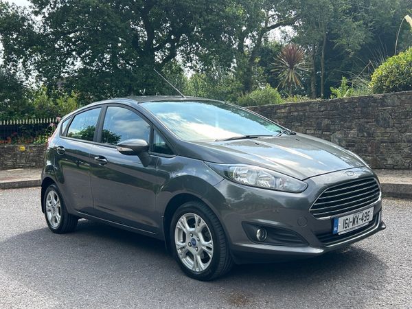 Ford Fiesta Hatchback, Petrol, 2016, Grey