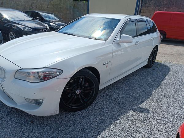BMW 5-Series Estate, Diesel, 2012, White