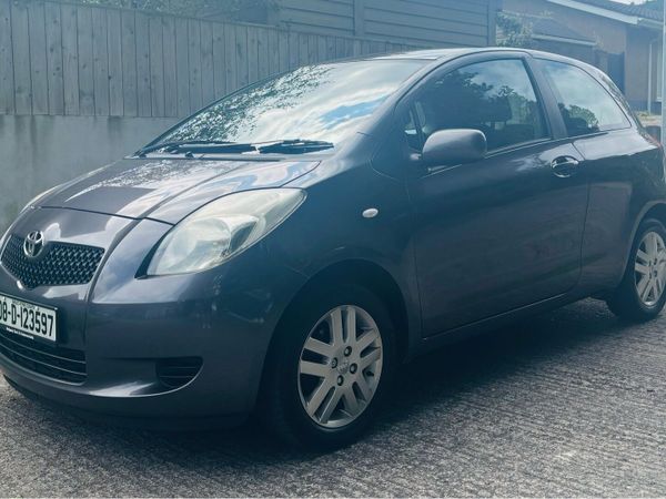 Toyota Yaris Hatchback, Petrol, 2008, Grey