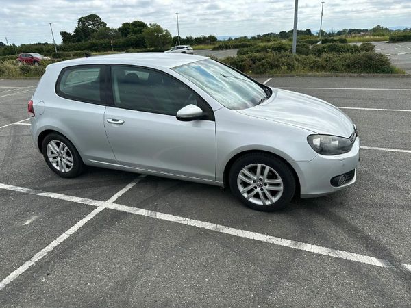 Volkswagen Golf Hatchback, Diesel, 2010, Silver