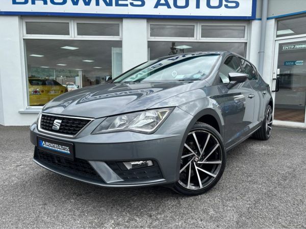 SEAT Leon Hatchback, Petrol, 2018, Grey