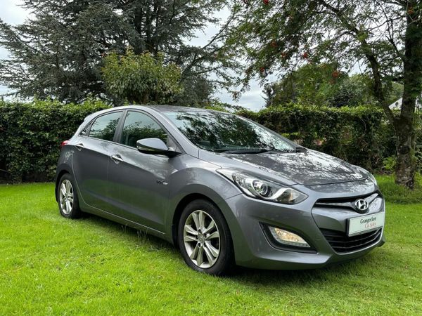 Hyundai i30 Hatchback, Diesel, 2015, Grey