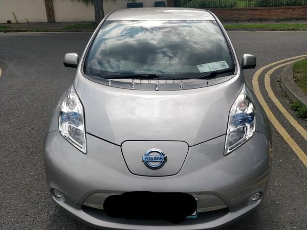 Nissan Leaf Hatchback, Electric, 2017, Grey