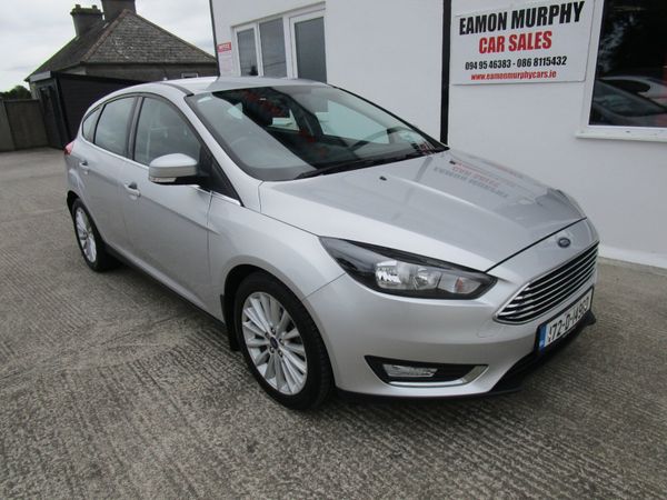 Ford Focus Hatchback, Diesel, 2017, Grey