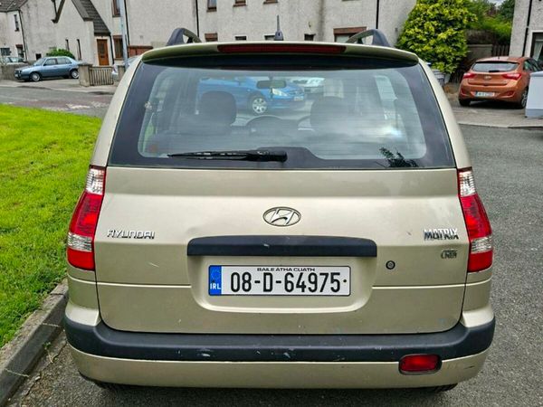 Hyundai Matrix MPV, Diesel, 2008, Gold