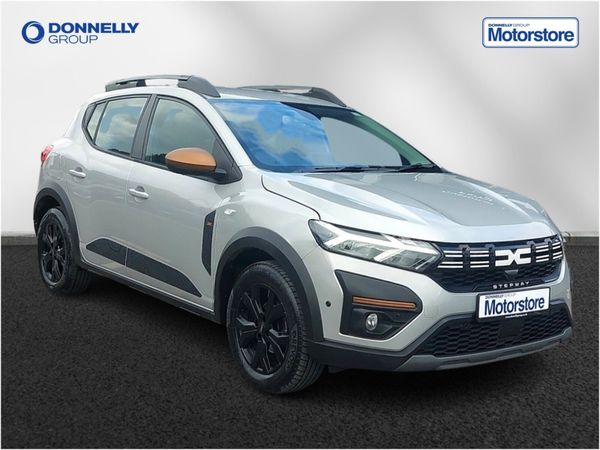 Dacia Sandero Stepway Hatchback, Petrol, 2023, Grey