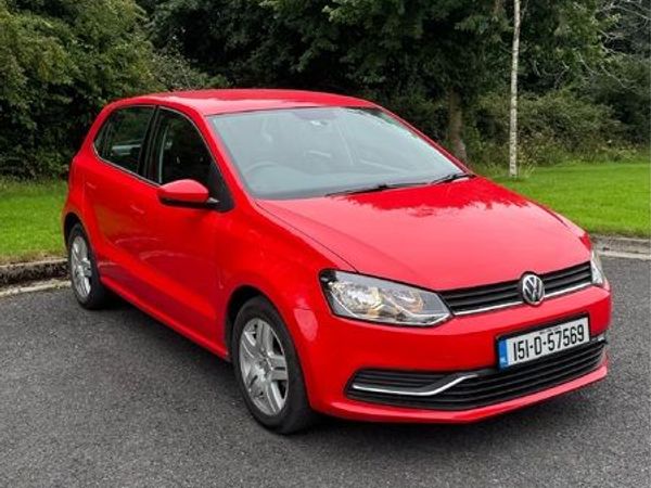 Volkswagen Polo Hatchback, Petrol, 2015, Red