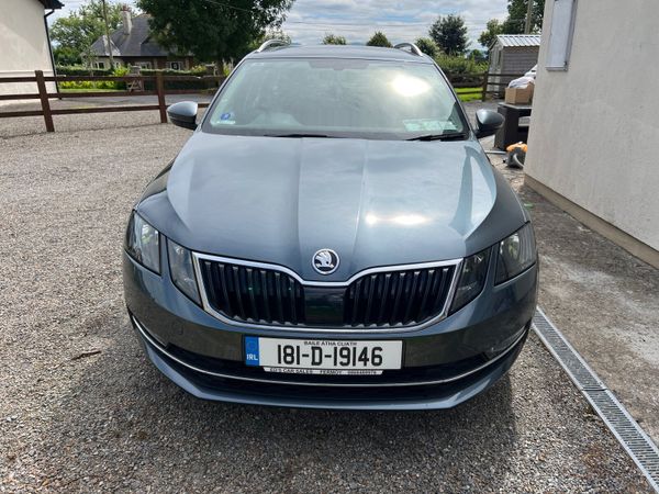 Skoda Octavia Estate, Diesel, 2018, Grey