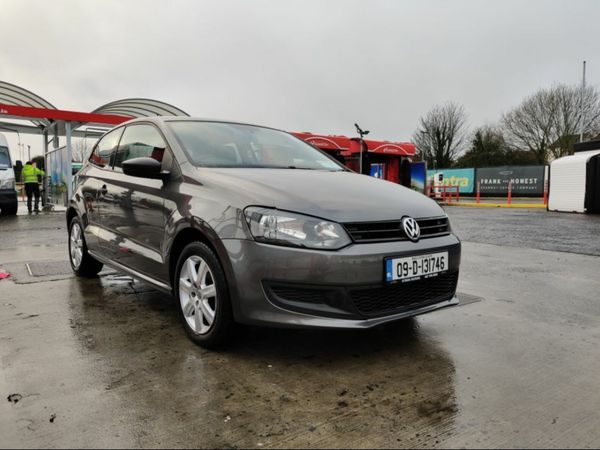 Volkswagen Polo Hatchback, Petrol, 2009, Grey